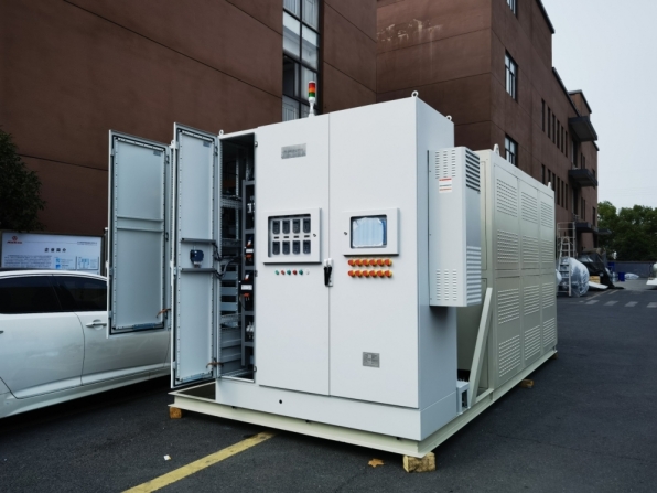 900KW電加熱導(dǎo)熱油爐，電熱導(dǎo)熱油爐出貨